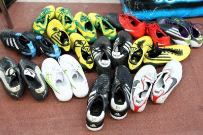 Παπούτσι από τον τόπο μας κι ας είναι… μπαλωμένο!