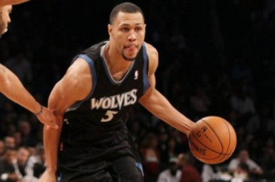 Μινεσότα Τίμπεργουλφς: Μελετά νέα αποχώρηση ο Ρόι