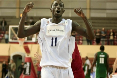 Φαγέ: «Θα έρθουν περισσότερες νίκες»