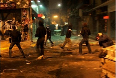 «Ντου» σε σύνδεσμο οπαδών του Ολυμπιακού στην Πετρούπολη!