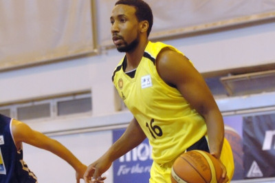 Ηλυσιακός: Απείχαν Σκοτ, Τζόουνς