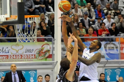 Κολοσσός: Τέλος ο Ντόλαρντ!