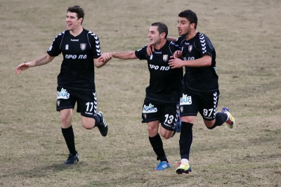 «Άλωσε» το Πανθεσσαλικό η Παναχαϊκή, 1-0 τον Ολυμπιακό