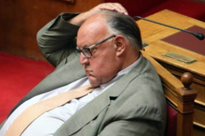Δεν έχει λεφτά να πληρώσει τους φόρους ο Πάγκαλος!