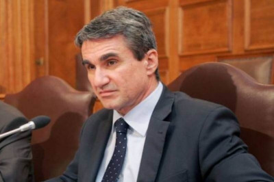 Ιδρυση πολιτικής κίνησης από τον Α. Λοβέρδο
