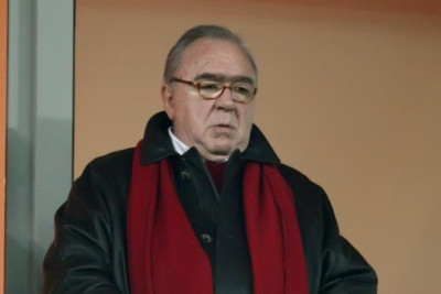 Ολυμπιακός: Στο γήπεδο ο Κόκκαλης (photos)