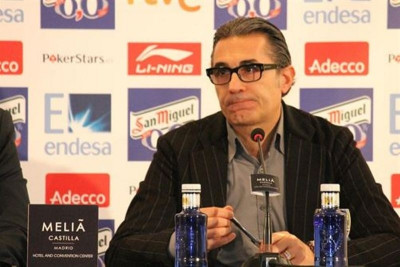 Αρμάνι Μιλάνο: Αμετακίνητος ο Σκαριόλο