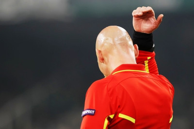 Γλέντησαν οι Ολλανδοί τον Κάκο (video)