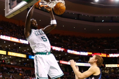 Μπόστον Σέλτικς: Παραμένει αήττητος ο Γκαρνέτ με Τίμπεργουλφς (video)