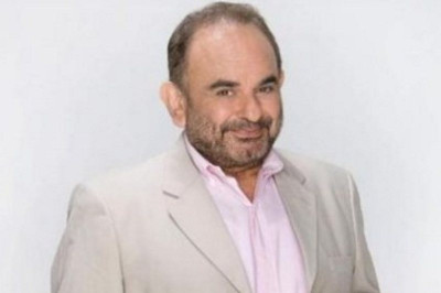 Ο Σάκης Μπουλάς μιλάει για τη μεγάλη συναυλία Ζωής και Ελπίδας για τα Παιδιά
