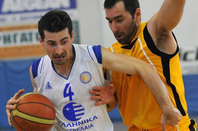 Κυριακόπουλος: «Να σηκώσουμε κεφάλι»