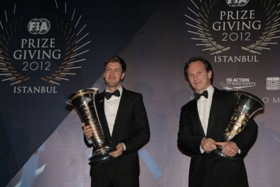 Η απονομή σε Φέτελ και Ρεντ Μπουλ (photos)