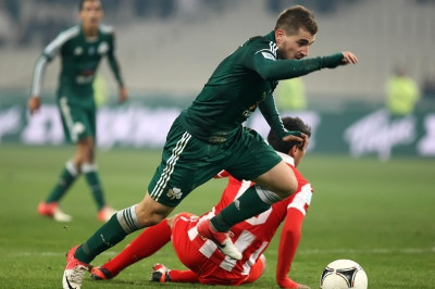 Μαυρίας: Έχει τη... χάρη του και τρελαίνει κόσμο!