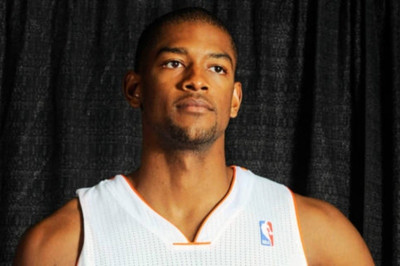 Σάρλοτ Μπόμπκατς: Παρελθόν ο γιος του… προέδρου