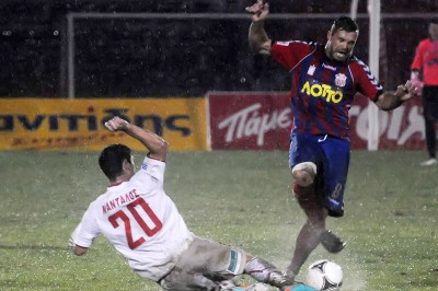 Βέροια: Χαιρέτισε ο Ζε Βίτορ, ακολουθούν κι άλλοι