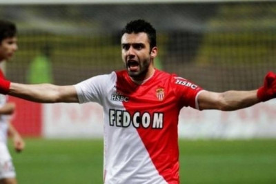 Τζαβέλλας: «Στο εξωτερικό για όσο μπορώ»