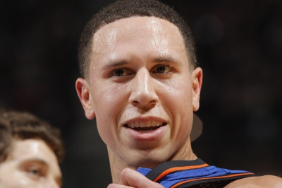 Μέμφις Γκρίζλις: Δοκιμάζουν Μάικ Μπίμπι