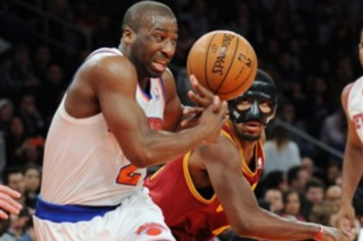 Νιου Γιορκ Νικς: Τρόμαξαν από τον μασκοφόρο Έρβινγκ (video)