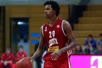 Βαλένθια: Ανακοίνωσε Ζελαμπάλ!