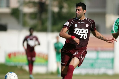 Λάρισα: Στήριξη και άδεια σε Ραπτάκη