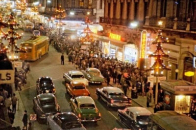 Η φωτογραφία της Χριστουγεννιάτικης Αθήνας που τους συγκινεί όλους