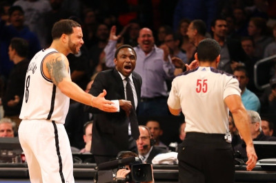 Ντερόν Ουίλιαμς: Αναπολεί την επίθεση των… Τζαζ