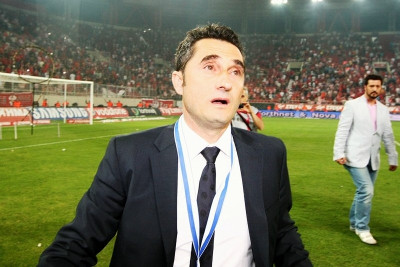 Ύμνοι Κρόιφ για Βαλβέρδε