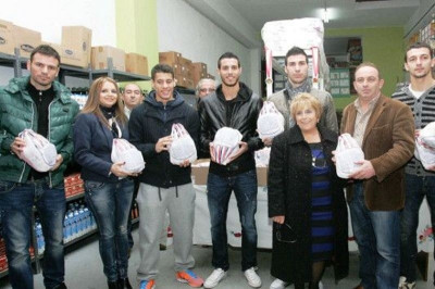 Ατρόμητος: Η επίσκεψη στο Κοινωνικό Παντοπωλείο