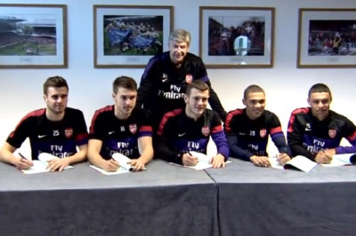 Μπαράζ ανανεώσεων στην Άρσεναλ!