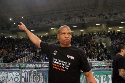 Φενέρμπαχτσε: «Διπλή» ενίσχυση, φήμες για Μπατίστ