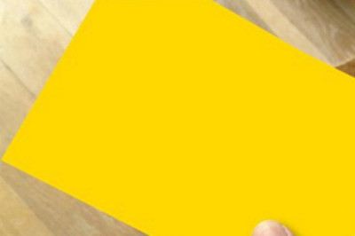 Φαν Μπόμελ: Έκανε δώρο… κίτρινες κάρτες για τα Χριστούγεννα (photos+video)