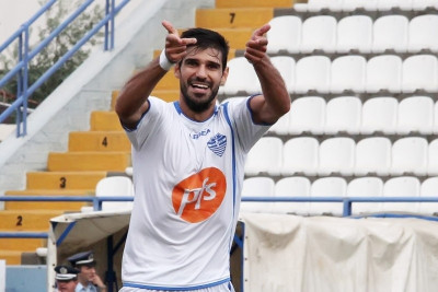 Βύζας Μεγάρων: Κοντά σε Χανιώτη!