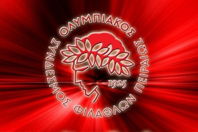 Ολυμπιακός: «Να λυθούν τα προβλήματα του κόσμου»