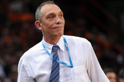 Κουντέρ: «Ξέρουμε τη δύναμη του Ολυμπιακού»