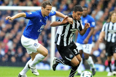 Έβερτον: Ανανέωσε ο Γιαγκέλκα