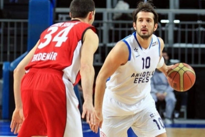 Εφές Αναντολού: Γράφει ιστορία με Παναθηναϊκό ο Τουντσερί