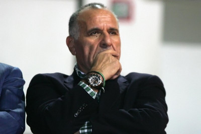 Κωνσταντίνου: «Να μάς δώσει το όνομα ο κ. Μαρακάκης»