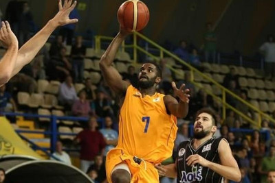 Περιστέρι: Χωρίς Θορν, Ψαρόπουλο