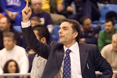 Κουστένης: «Ο Άρης το φαβορί»