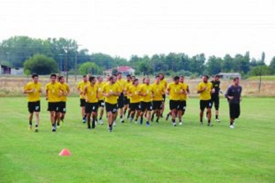 Αναγέννηση Καρδίτσας: Παίζουν Οικονόμου και Σιαράβας!