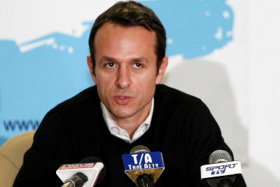 Σαμαράς: Με μαύρα περιβραχιόνια οι Έλληνες στην Ιταλία