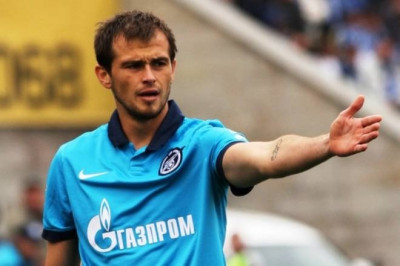 «Η Ζενίτ πληρώνει τα μισά για Λάζοβιτς»