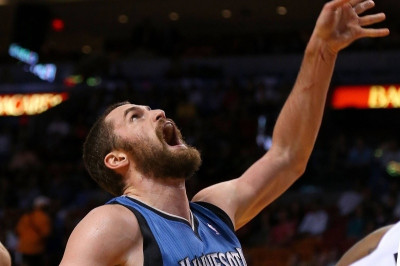 Μινεσότα Τίμπεργουλφς: Δύο μήνες έξω ο Κέβιν Λοβ