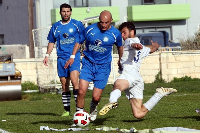 Πανελευσινιακός: Τέλος ο Αποστολάτος
