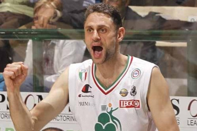 Σιένα: Εντυπωσίασαν Ρες και Έζε (videos)