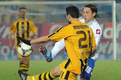 Φωστήρας: Τέλος δύο, αποκτήθηκαν Τσαγκαράκης, Μένιος