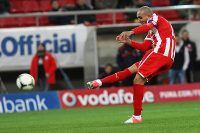 Τζεμπούρ: «Το μέλλον μου στον Ολυμπιακό»