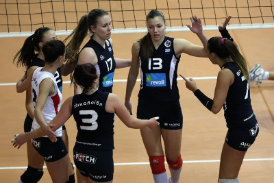 Μαρκόπουλο: «Έσπασε» τη γκίνια με Τράχωνες