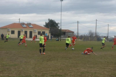 Ελπίδες Καρδίτσας: Άνετα τον Βόλο