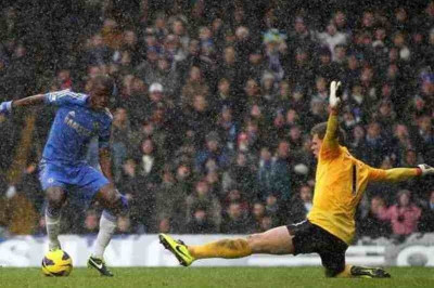 Τσέλσι: Η... βουτιά του Ραμίρες (video)